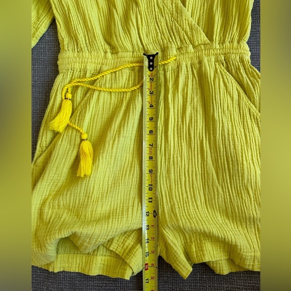 ANTHROPOLOGIE Maeve Celia Gauzy Romper. Size XS pale yellow - Picture 10 of 14